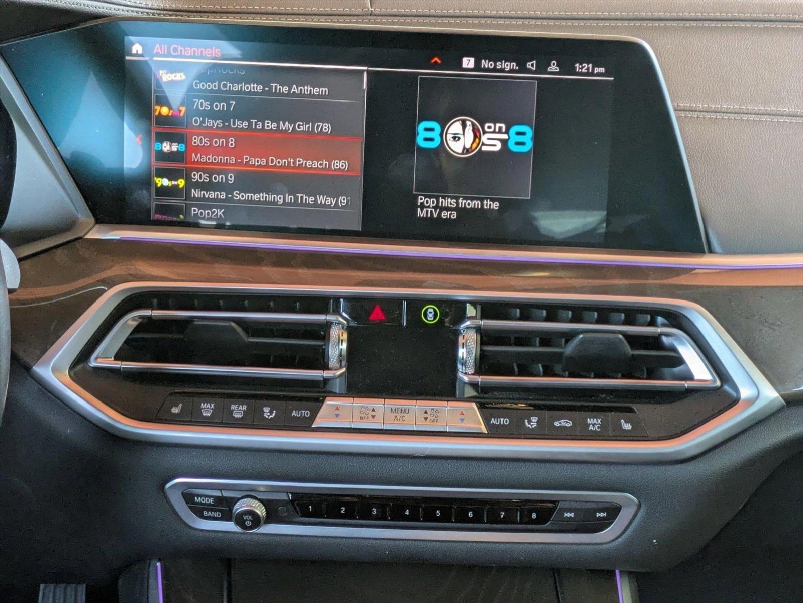 2022 BMW X5 sDrive40i Vehicle Photo in Valencia, CA 91355-1794