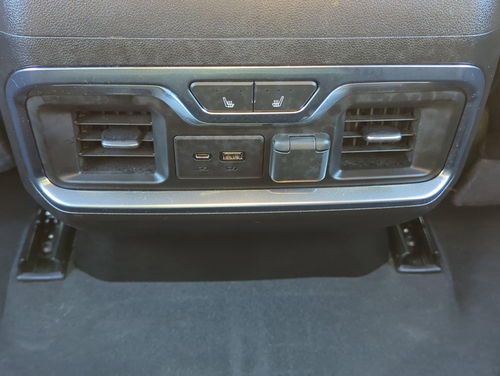 2021 GMC Sierra 1500 Vehicle Photo in Sarasota, FL 34231