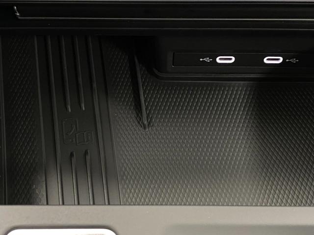 2025 Volkswagen Atlas Vehicle Photo in Appleton, WI 54913