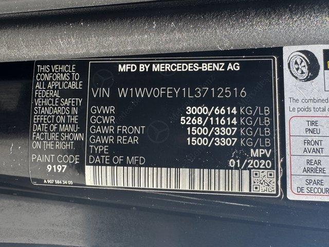 2020 Mercedes-Benz Metris Passenger Van Vehicle Photo in LEOMINSTER, MA 01453-2952