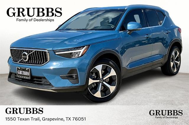 2023 Volvo XC40 Vehicle Photo in Grapevine, TX 76051