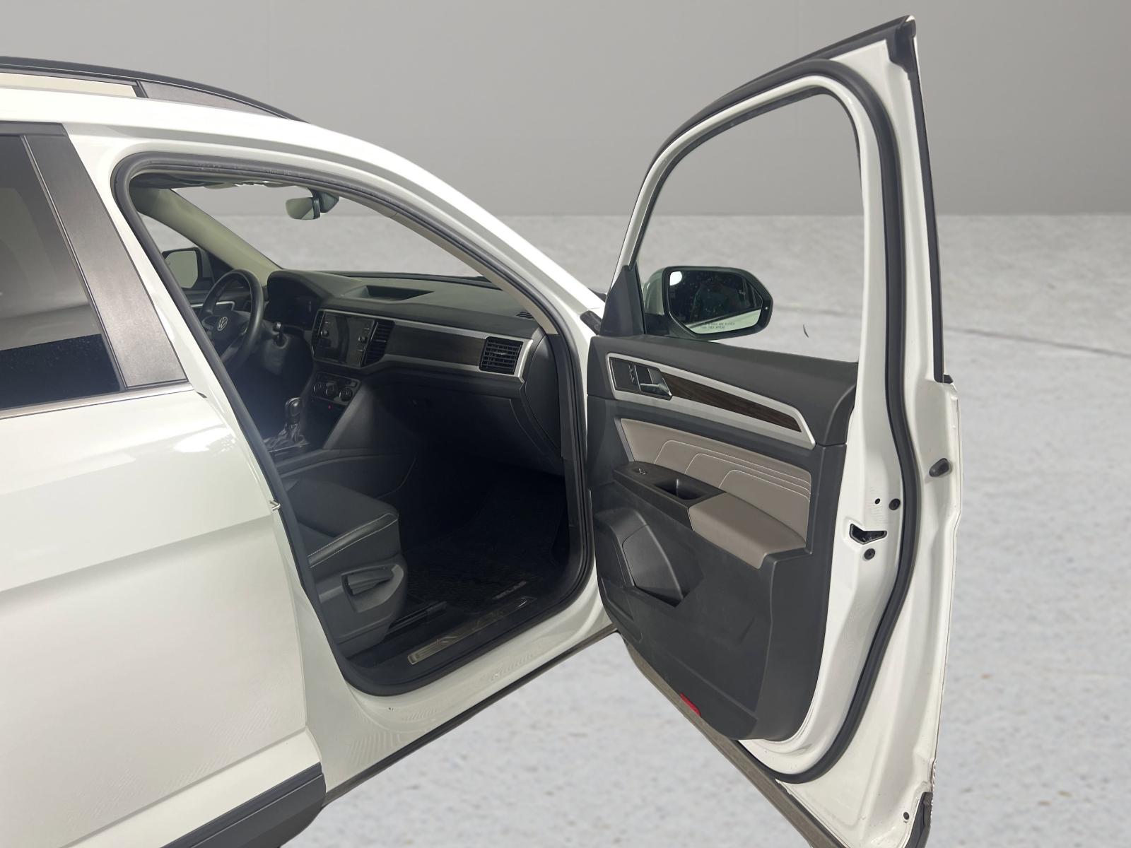 2022 Volkswagen Atlas Vehicle Photo in Georgetown, TX 78626