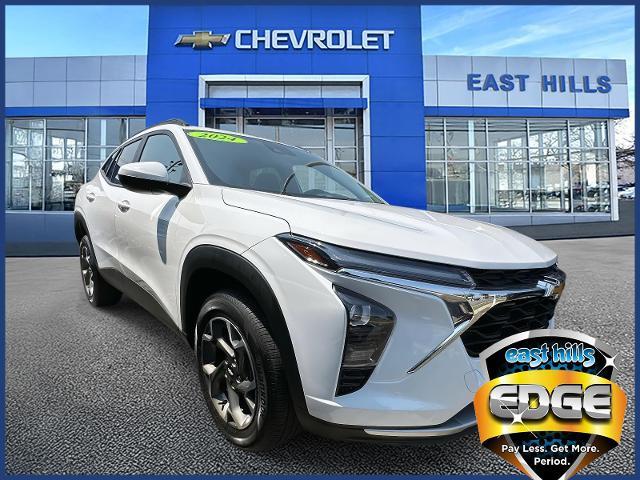 2024 Chevrolet Trax Vehicle Photo in Roslyn, NY 11576