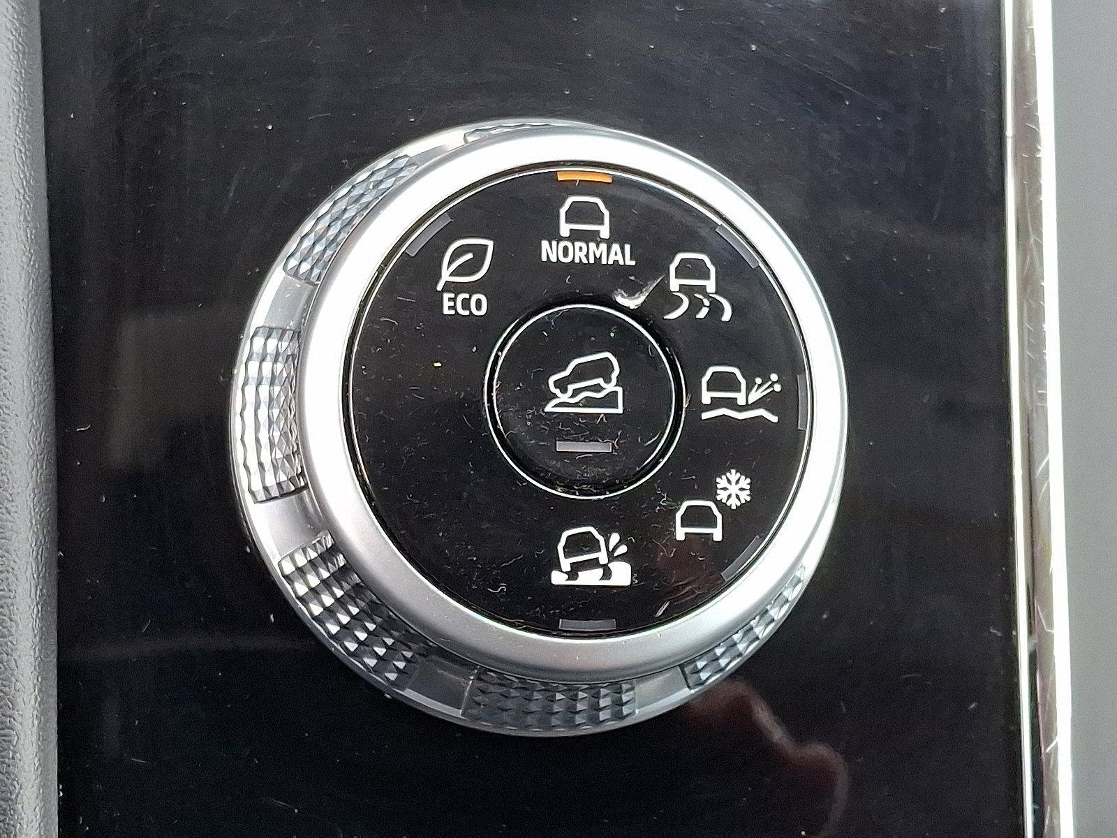 2022 Mitsubishi Outlander Vehicle Photo in BETHLEHEM, PA 18017-9401