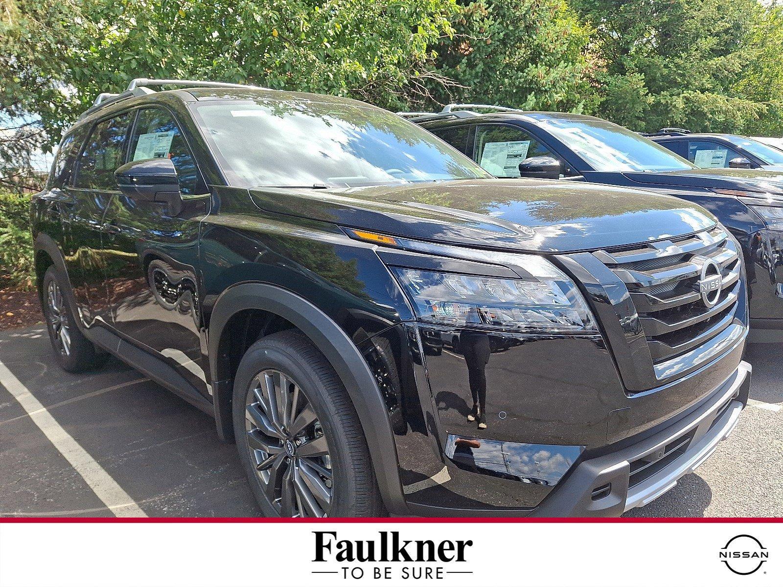2025 Nissan Pathfinder Vehicle Photo in Harrisburg, PA 17111-1033