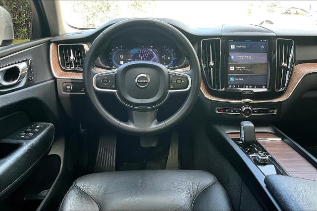 2022 Volvo XC60 Vehicle Photo in Houston, TX 77007