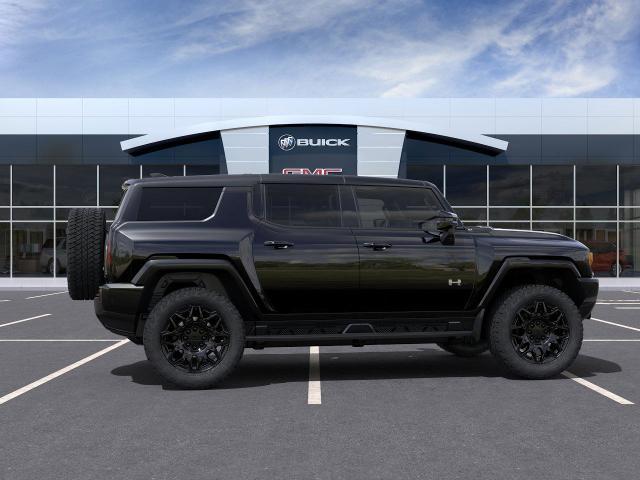 2025 GMC HUMMER EV SUV Vehicle Photo in MEDINA, OH 44256-9631