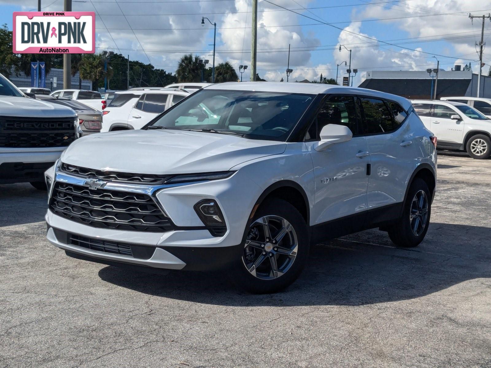 2025 Chevrolet Blazer Vehicle Photo in MIAMI, FL 33134-2699