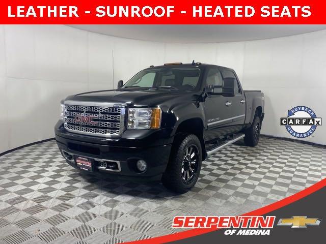 2011 GMC Sierra 2500HD Vehicle Photo in MEDINA, OH 44256-9001