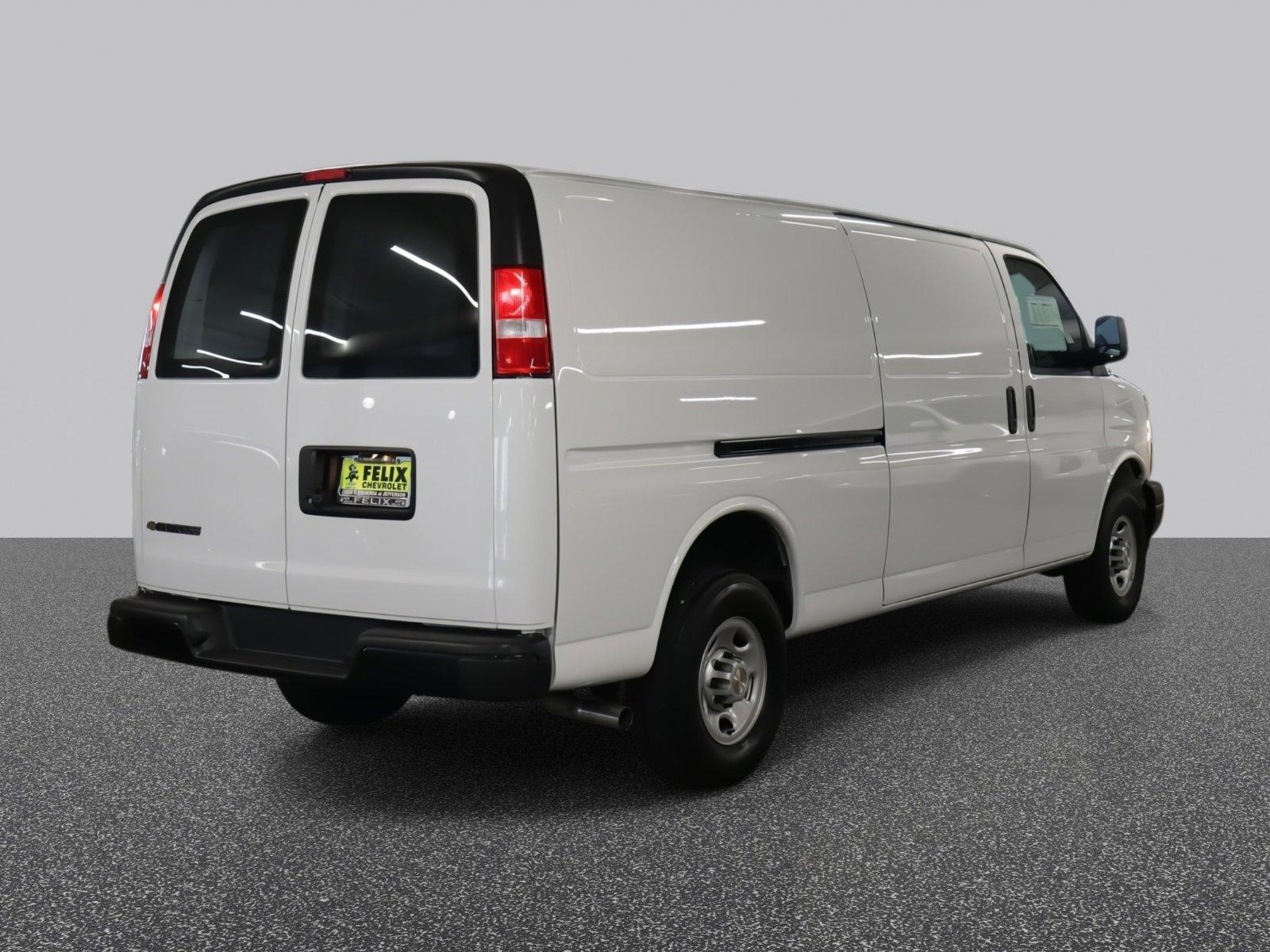 2024 Chevrolet Express Cargo Van Vehicle Photo in LOS ANGELES, CA 90007-3794