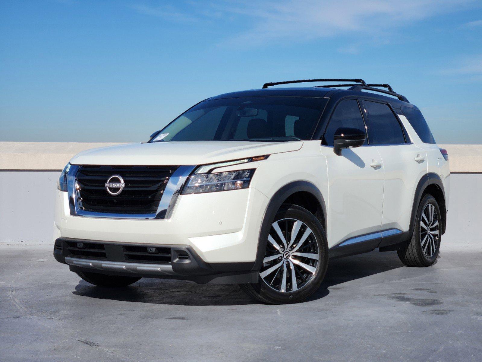 2023 Nissan Pathfinder Vehicle Photo in DALLAS, TX 75209