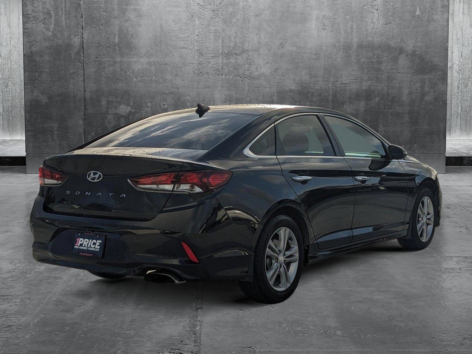 2019 Hyundai Sonata Vehicle Photo in WEST PALM BEACH, FL 33407-3296