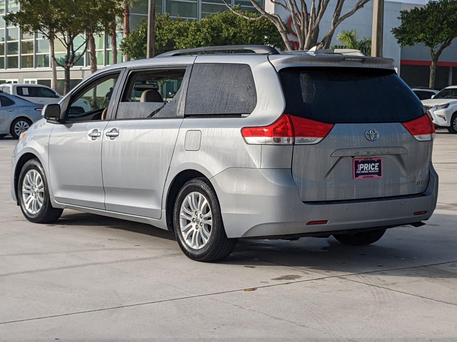 2011 Toyota Sienna Vehicle Photo in Davie, FL 33331