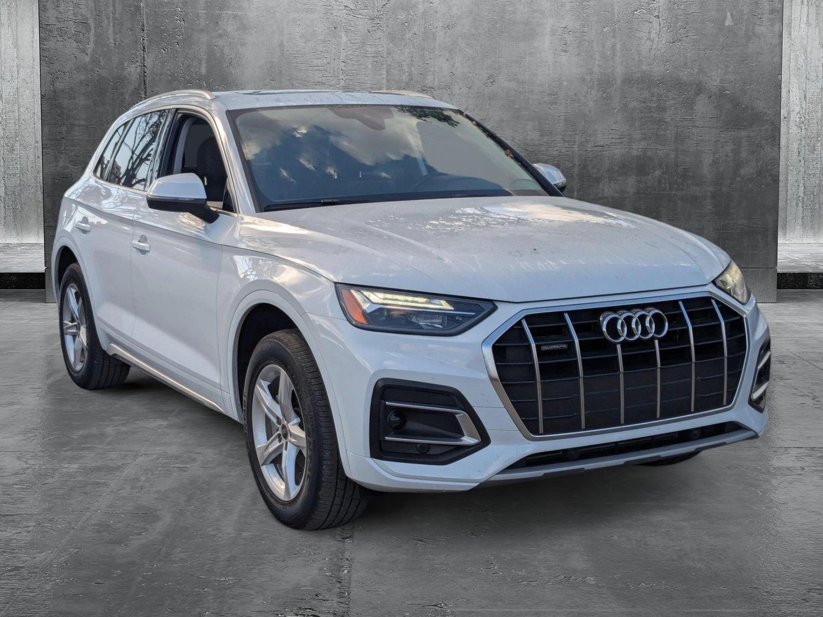 2024 Audi Q5 Vehicle Photo in MIAMI, FL 33134-2699