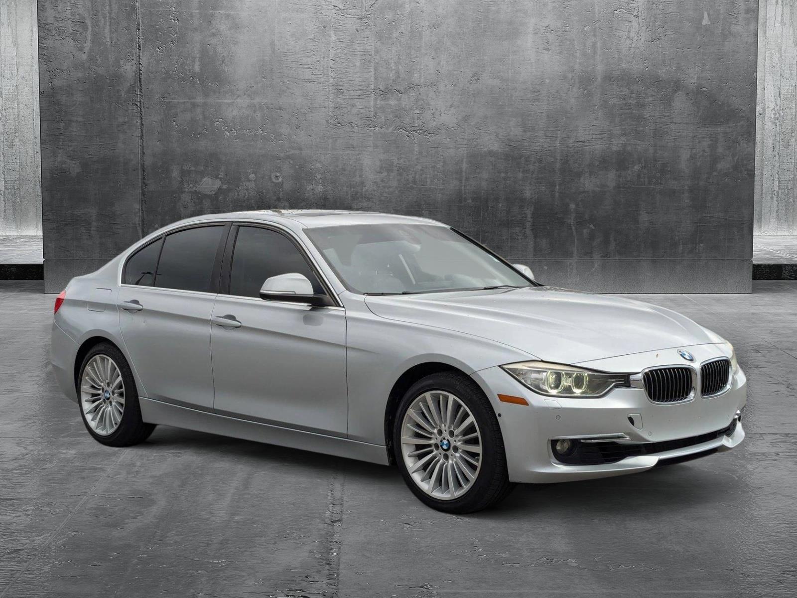 2014 BMW 328i Vehicle Photo in St. Petersburg, FL 33713