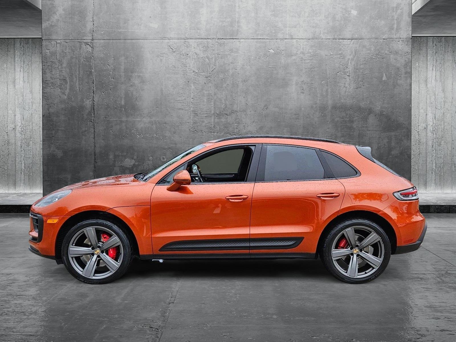 2022 Porsche Macan Vehicle Photo in Pembroke Pines , FL 33027