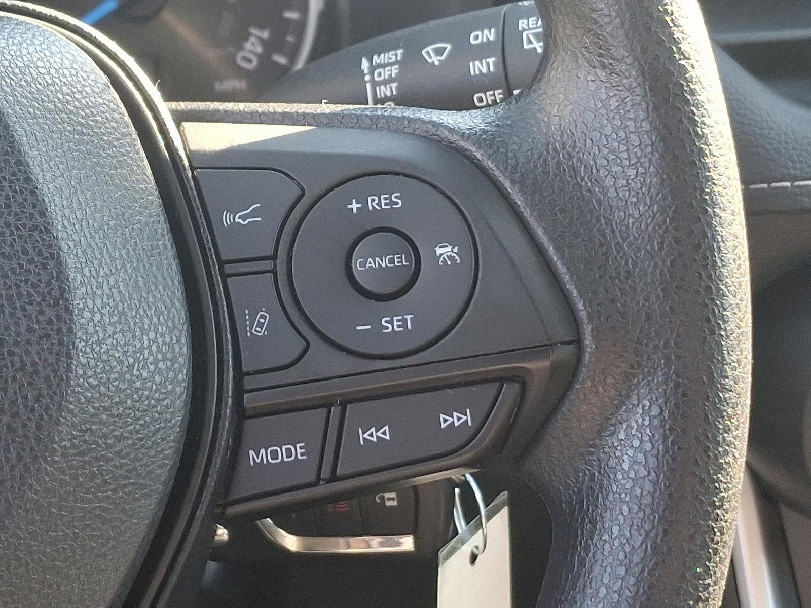 2022 Toyota RAV4 Vehicle Photo in Trevose, PA 19053