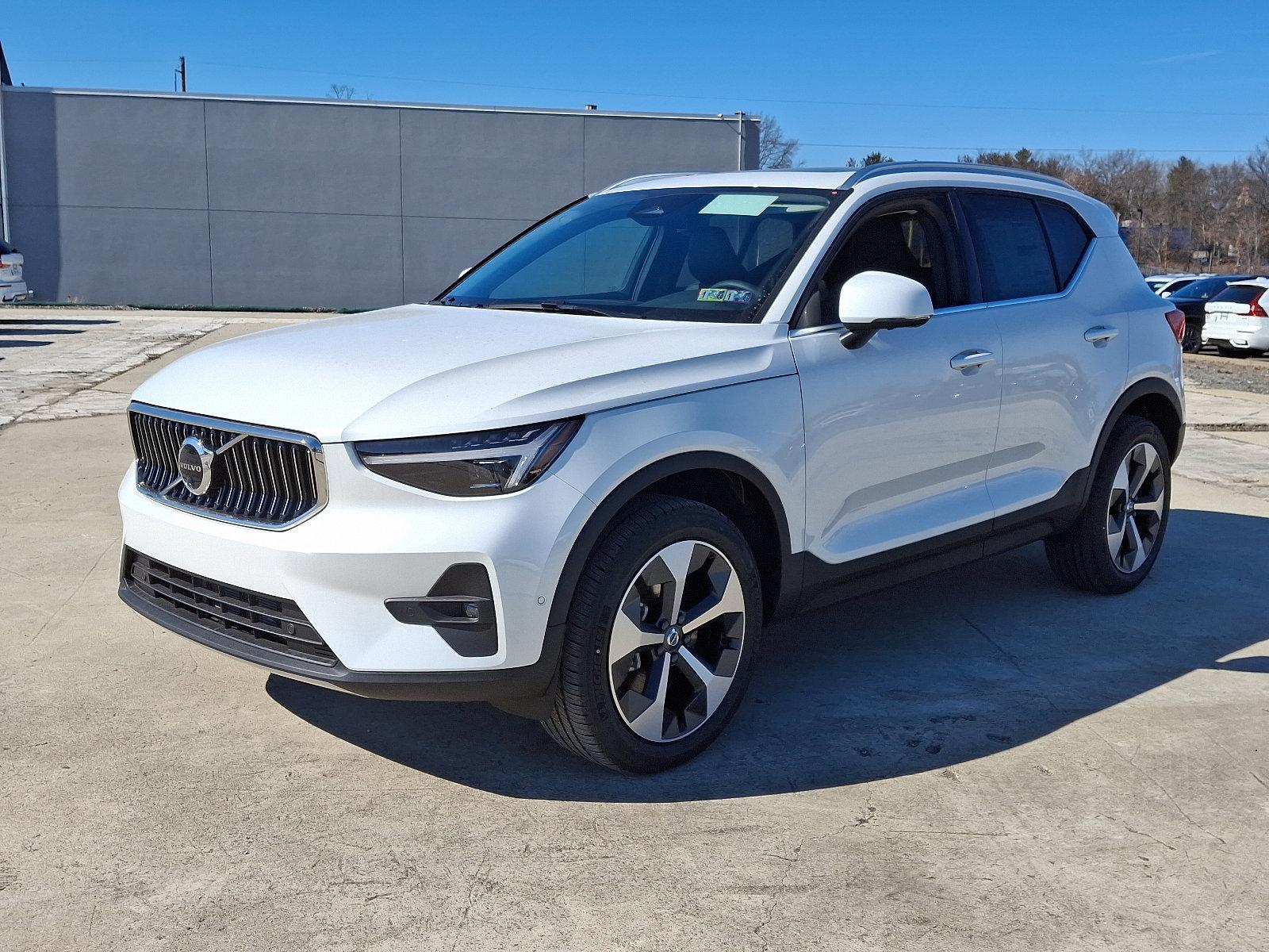 2025 Volvo XC40 Vehicle Photo in Trevose, PA 19053