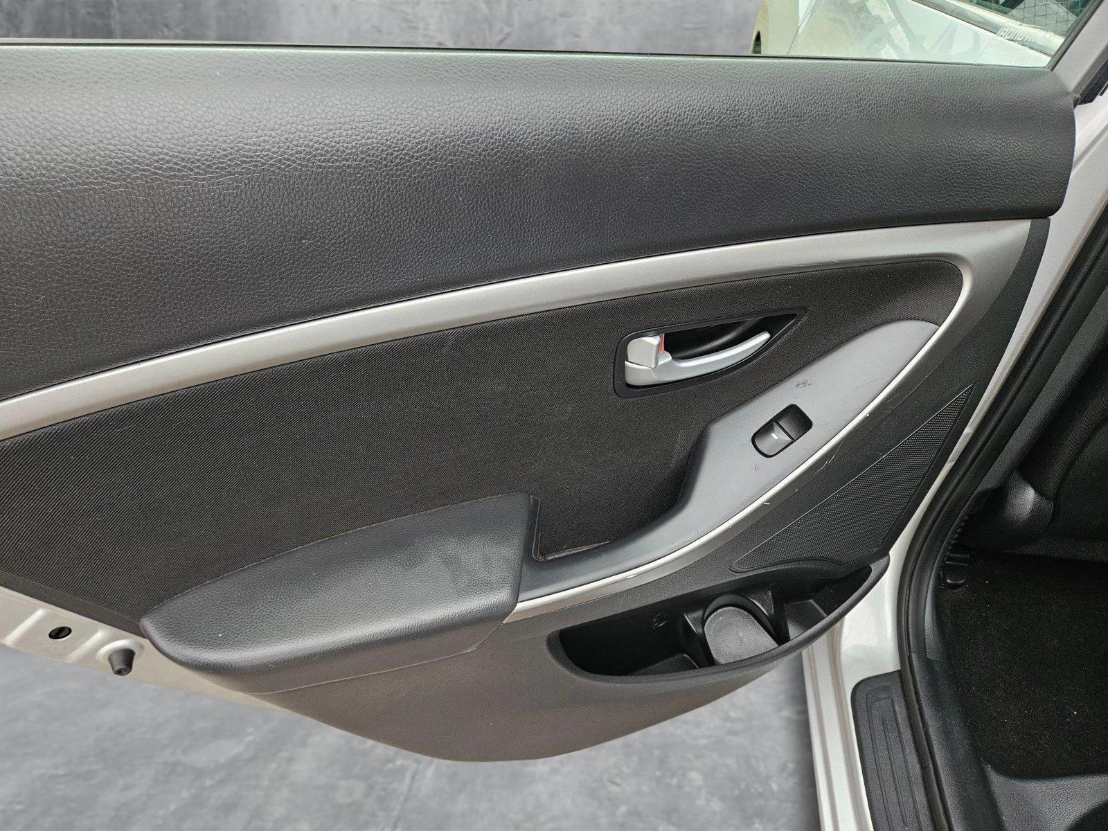 2013 Hyundai Elantra GT Vehicle Photo in NORTH RICHLAND HILLS, TX 76180-7199