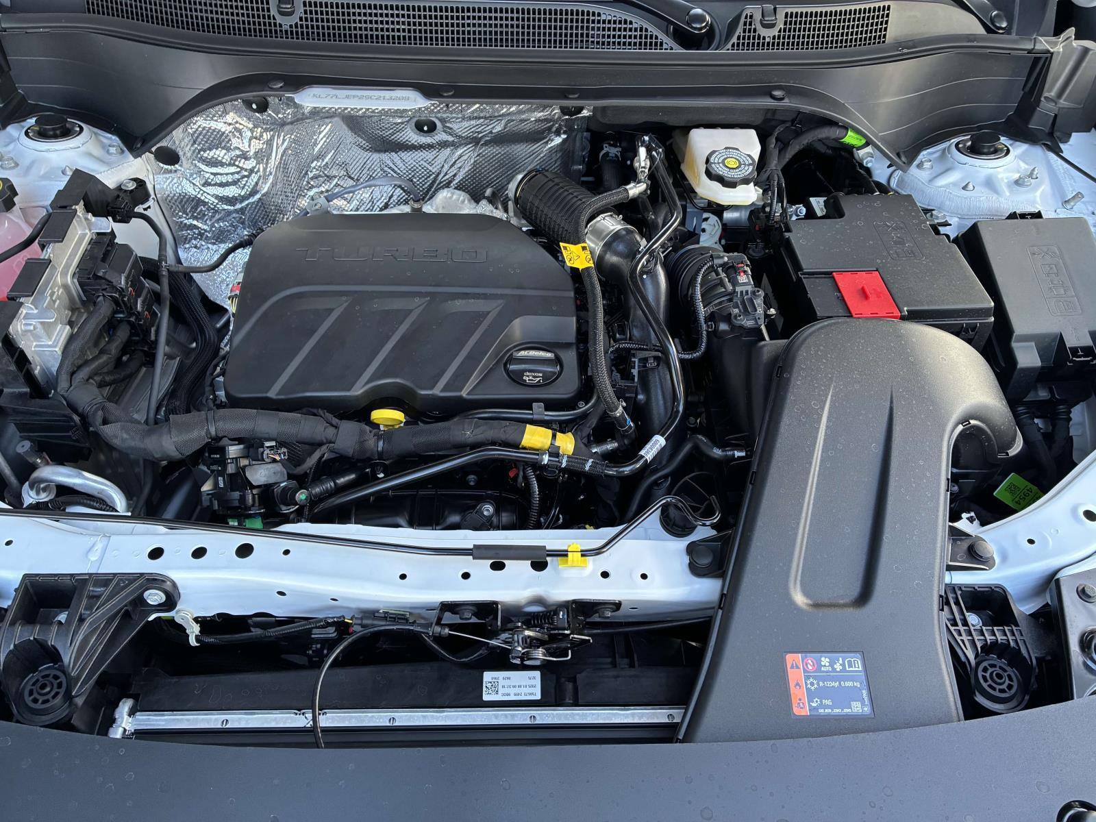 2025 Chevrolet Trax Vehicle Photo in LOS ANGELES, CA 90007-3794
