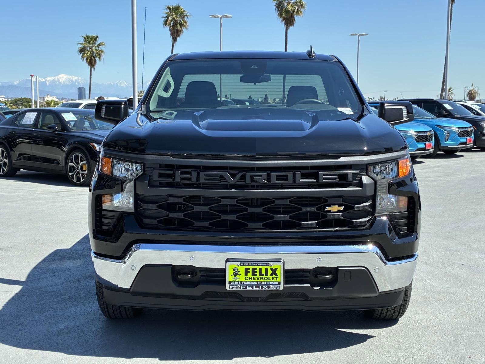 2025 Chevrolet Silverado 1500 Vehicle Photo in LOS ANGELES, CA 90007-3794