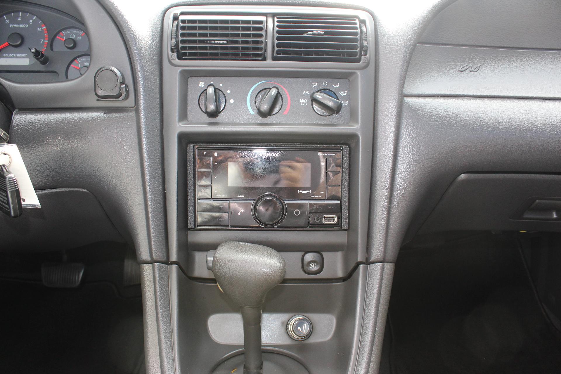 2002 Ford Mustang Vehicle Photo in NORTHAMPTON, MA 01060-1120