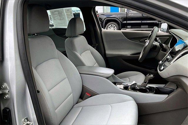 2020 Chevrolet Malibu Vehicle Photo in TOPEKA, KS 66609-0000