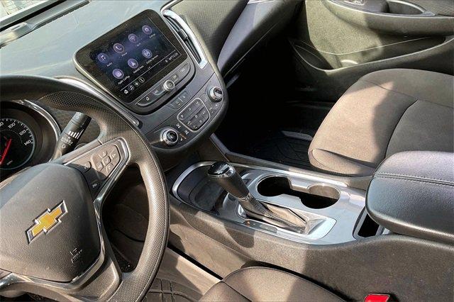 2020 Chevrolet Malibu Vehicle Photo in INDEPENDENCE, MO 64055-1314