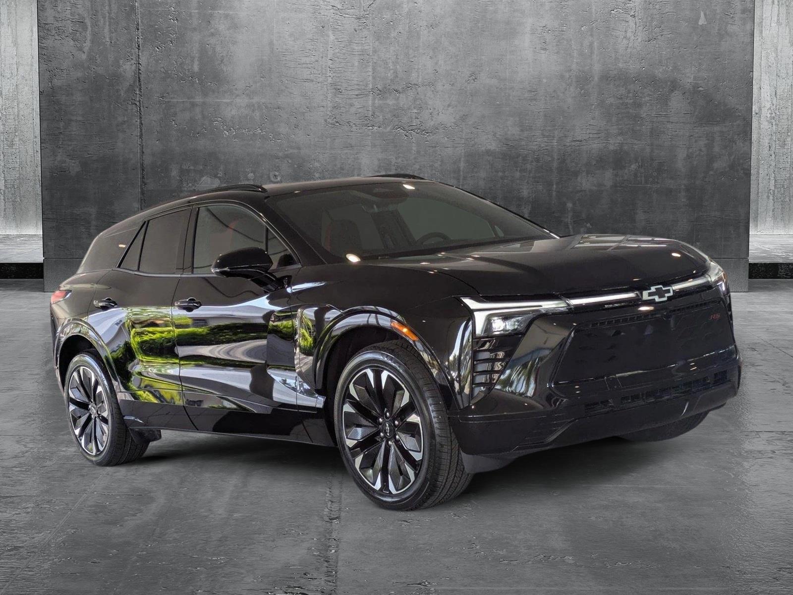 2025 Chevrolet Blazer EV Vehicle Photo in GREENACRES, FL 33463-3207