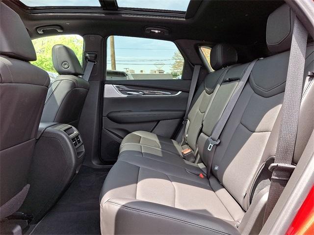 2025 Cadillac XT5 Vehicle Photo in ALLENTOWN, PA 18103-7399