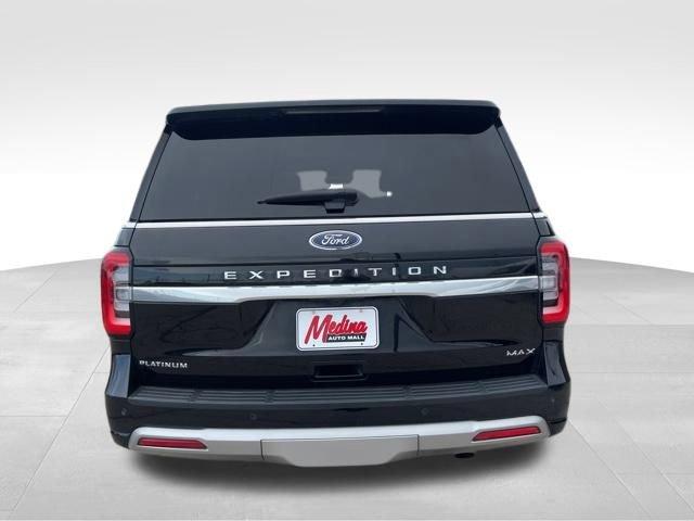 2023 Ford Expedition Max Vehicle Photo in MEDINA, OH 44256-9631