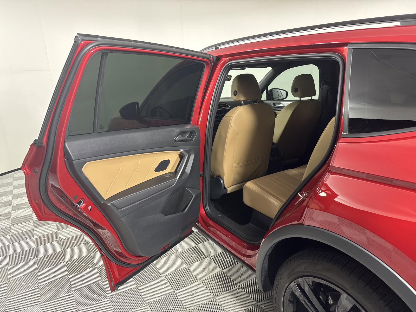 2024 Volkswagen Tiguan Vehicle Photo in Georgetown, TX 78626