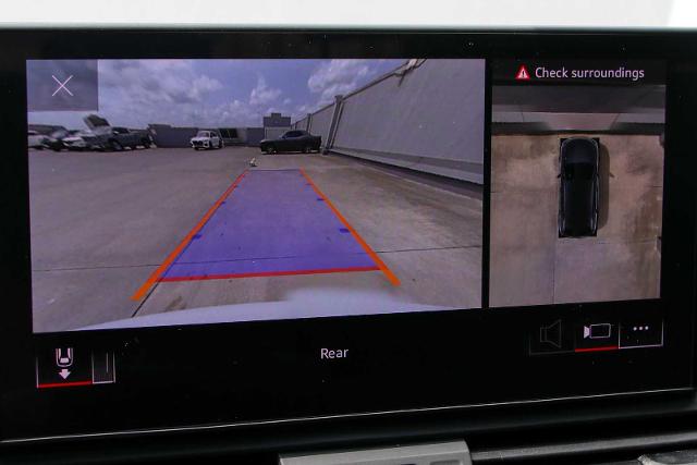 2024 Audi Q5 Vehicle Photo in SUGAR LAND, TX 77478