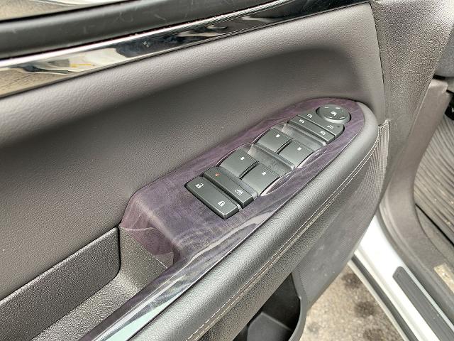2017 Buick Enclave Vehicle Photo in MOON TOWNSHIP, PA 15108-2571