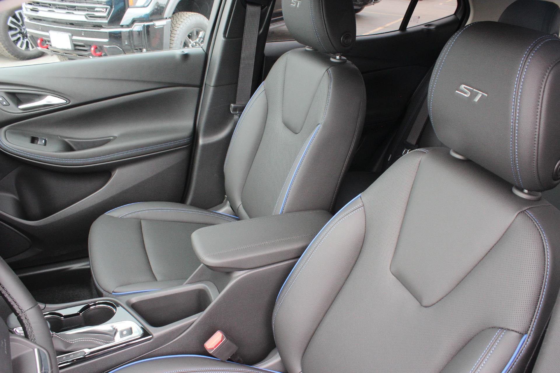 2026 Buick Encore GX Vehicle Photo in AURORA, CO 80012-4011