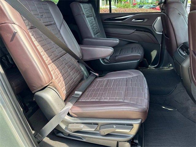 2023 Cadillac Escalade ESV Vehicle Photo in BATON ROUGE, LA 70809-4546