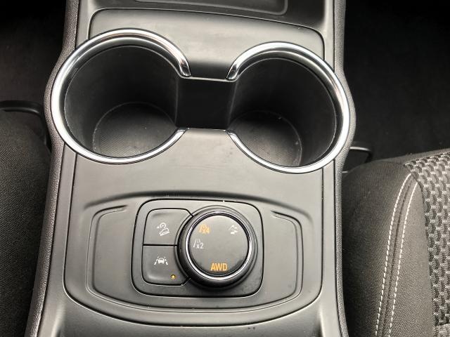 2023 GMC Terrain Vehicle Photo in GREEN BAY, WI 54303-3330
