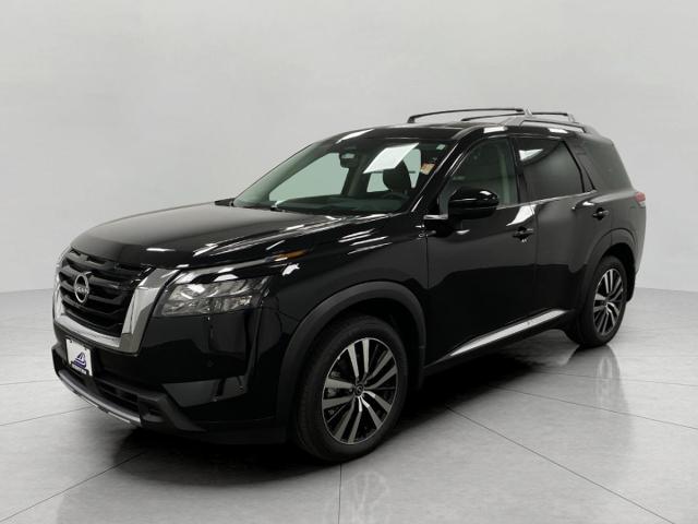 2025 Nissan Pathfinder Vehicle Photo in Appleton, WI 54913