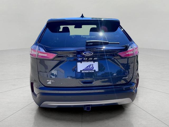 2022 Ford Edge Vehicle Photo in Oshkosh, WI 54901