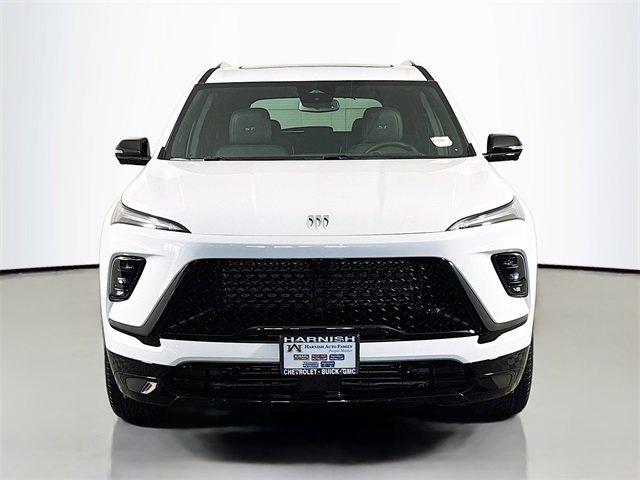 2025 Buick Enclave Vehicle Photo in PUYALLUP, WA 98371-4149