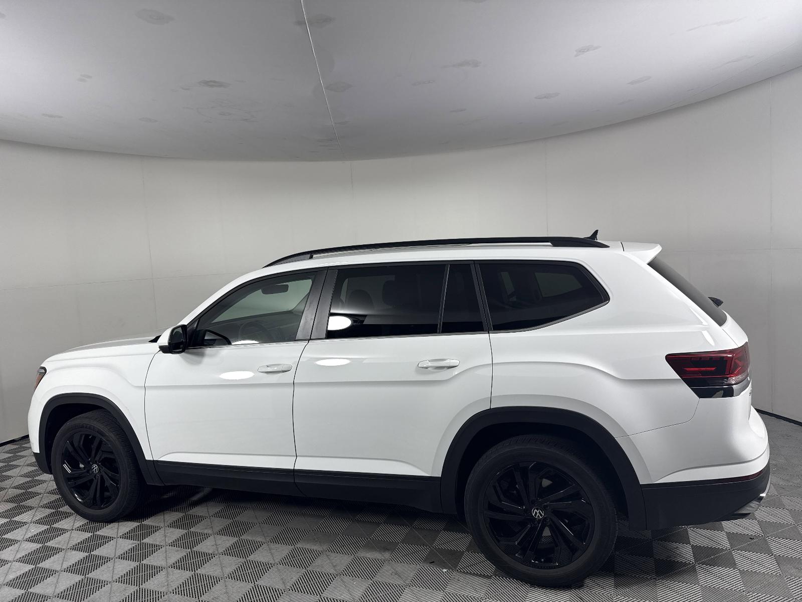 2022 Volkswagen Atlas Vehicle Photo in Georgetown, TX 78626