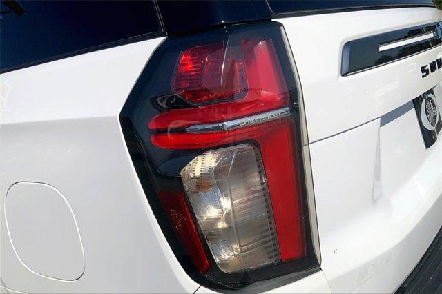 2022 Chevrolet Suburban Vehicle Photo in KANSAS CITY, MO 64114-4502