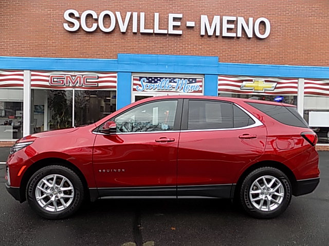 Used 2022 Chevrolet Equinox LT with VIN 3GNAXUEV1NL226870 for sale in Bainbridge, NY