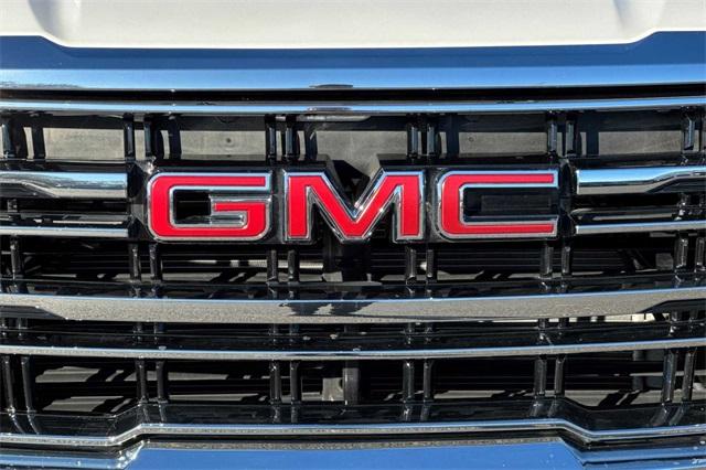 2023 GMC Yukon Vehicle Photo in ELK GROVE, CA 95757-8703