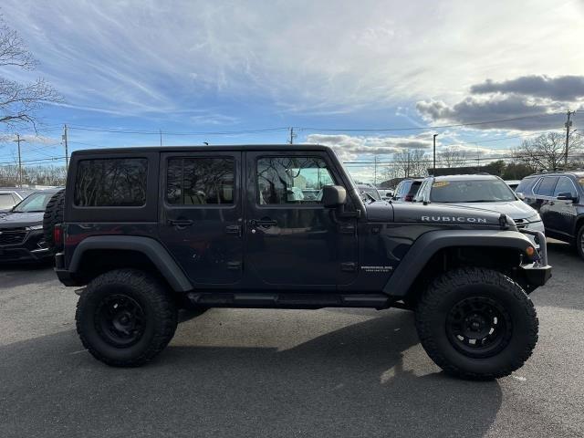 2017 Jeep Wrangler Unlimited Vehicle Photo in SAINT JAMES, NY 11780-3219