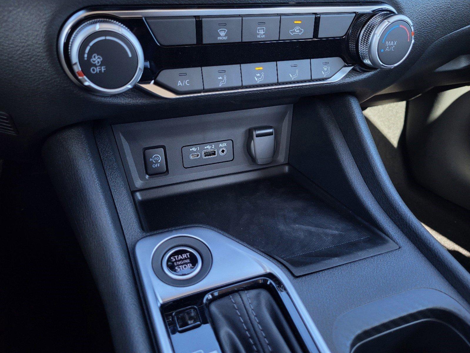 2025 Nissan Sentra Vehicle Photo in Albuquerque, NM 87110