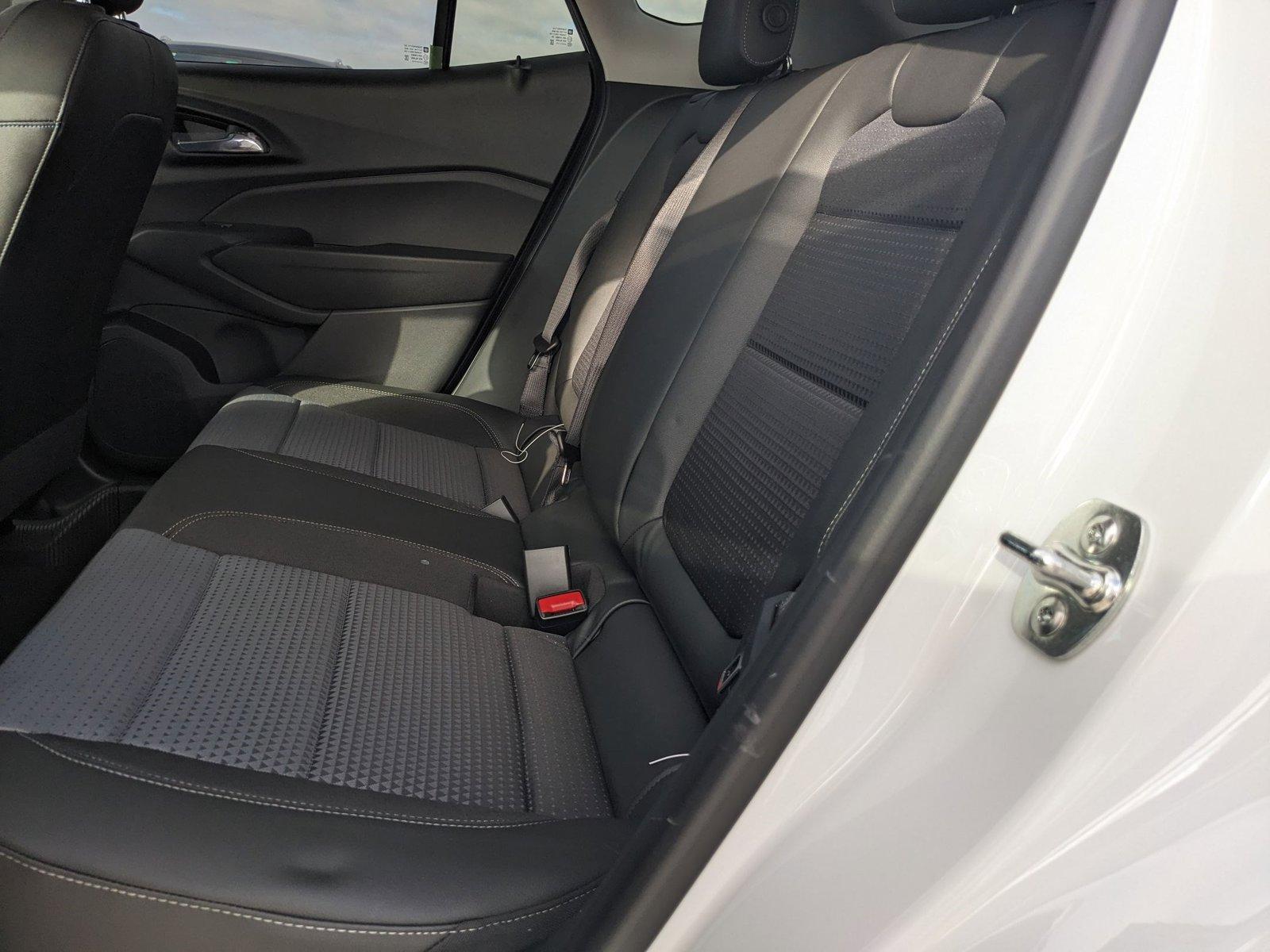 2025 Chevrolet Trax Vehicle Photo in MIAMI, FL 33172-3015