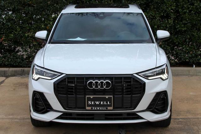 2024 Audi Q3 Vehicle Photo in SUGAR LAND, TX 77478