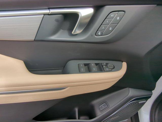 2025 Buick Enclave Vehicle Photo in ALBERTVILLE, AL 35950-0246