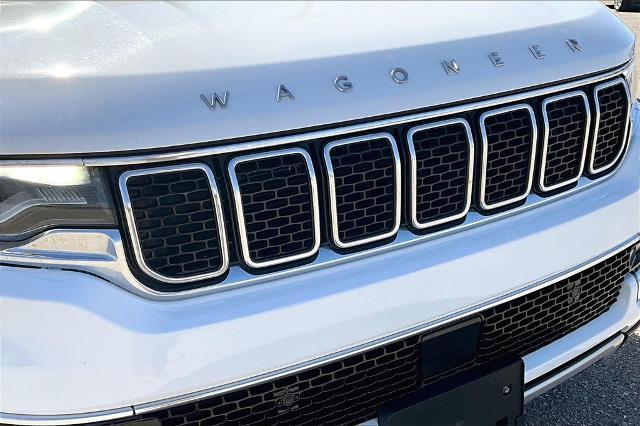 2022 Jeep Wagoneer Vehicle Photo in Tulsa, OK 74145